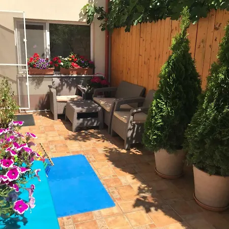 Black Sea House 3*