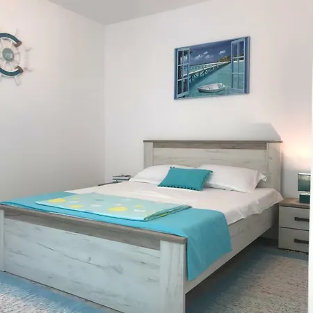 Black Sea House 3* コンスタンツァ