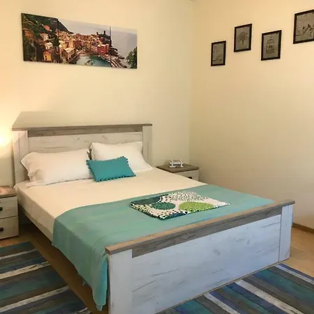 Black Sea House ゲストハウス コンスタンツァ
